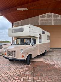 Camper epoca Ford Transit Mk1 '77