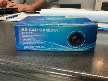 Telecamera posteriore auto