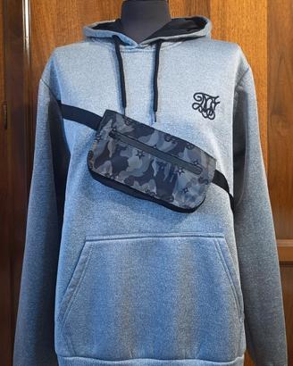 Felpa invernale grigia con stampa camouflage