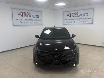 Alfa Romeo Junior Non disponibile (626) Ibrid...