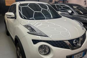 auto Nissan Juke 