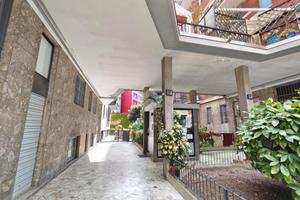 MONOLOCALE A MILANO