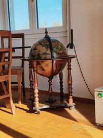 Mappamondo porta liquori vintage