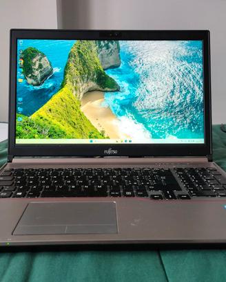 Computer portatile Fujitsu E756