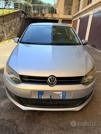 Volkswagen Polo 1.2 Confortline 09/2011 Benzina