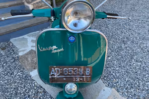 Vespa Sprint Veloce CRS restaurata