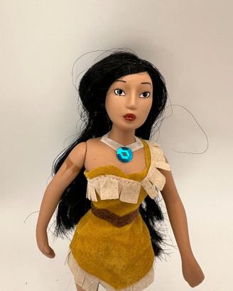 Bambola Pocahontas in Ceramica Disney