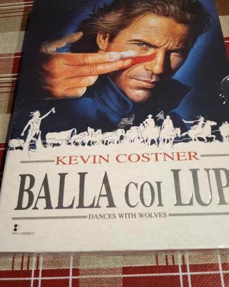 balla con i lupo