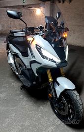 Honda xadv