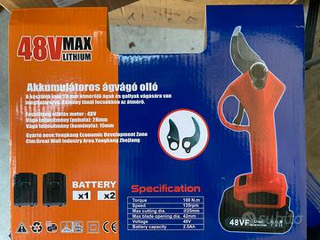 Cesoia elettrica per potatura