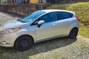 Ford Fiesta 1.4 Cambio Automatico 96CV