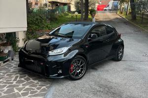 Yaris gr