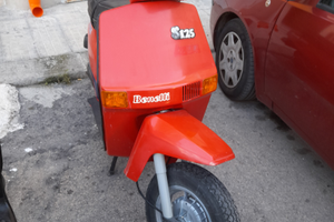 Benelli s125 vespa