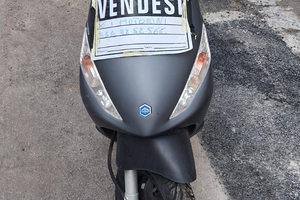 Piaggio zip