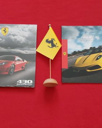 Ferrari 430 Scuderia e Spider 16M  Brochure Nuove