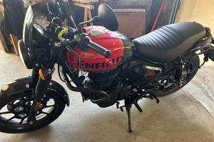 Royal Enfield Hunter Rebel Red