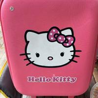 trolley hello kitty 