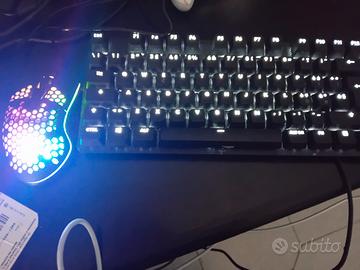 mouse e tastiera meccanica