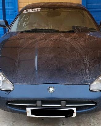 Jaguar XK8 4.0 v8 blu per ricambi (2a)