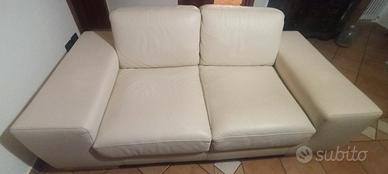 Divano in pelle Nicoline