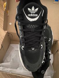 Scarpe adidas & blauer