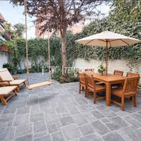 Trilocale con entrata indipendente giardino e sala