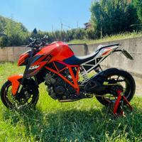Ktm 1290 superduke r