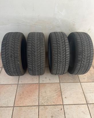 pneumatici invernali 235/55/17