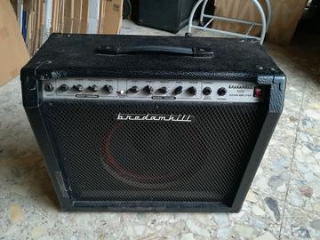 Amplificatore Bredamhill con pedale