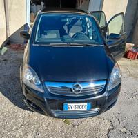 Opel zafira 1.6 turbo 150 cv metano