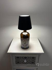 Lampada con bottiglia gin Monkey47 LED wireless