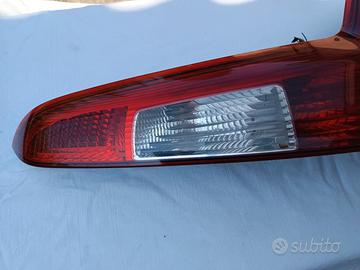 Coppia Fari Posteriori Volvo V50 (2004-2007)