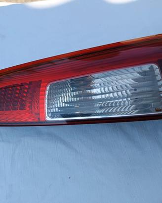 Coppia Fari Posteriori Volvo V50 (2004-2007)