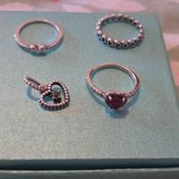 anelli pandora e charm nuovi cuore rosso