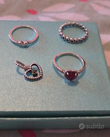 anelli pandora e charm nuovi cuore rosso