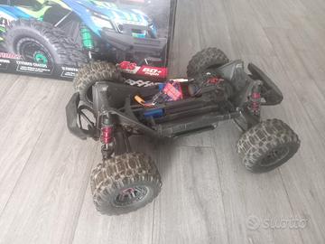  macchina elettrica traxxas maxx
