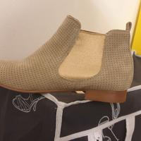 Scarpe NUOVE in pelle