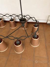 Grande lampadario vintage in ferro battuto