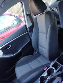 Sedile anteriore dx HYUNDAI I30 del 2015