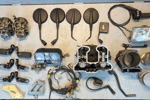 Kawasaki KLR 600 - RICAMBI VARI