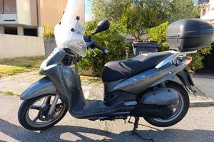 Scooter SYM 200 i EVO