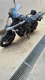 Suzuki v strom 650 2017  km 52000