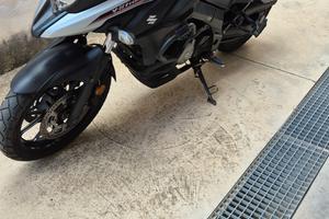 Suzuki v strom 650 2017  km 52000