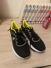 Champion sneakers uomo n.44 nere con dettagli fluo
