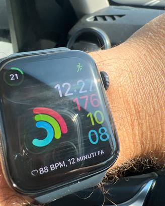 Apple watch SE 3 44 mm