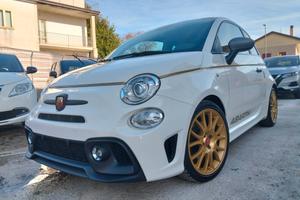 Abarth 595 1.4 Turbo T-Jet 165 CV Scorpioneoro