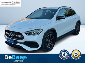 Mercedes-Benz GLA 200 D PREMIUM 4MATIC AUTO