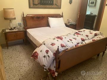 Letto matrimoniale (materasso dorelan come nuovo)