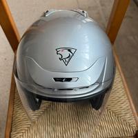 Casco M.Robert
