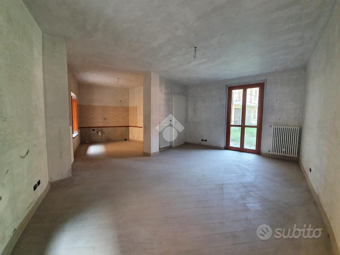 Appartamento – San Francesco al Campo, Centro - Altro